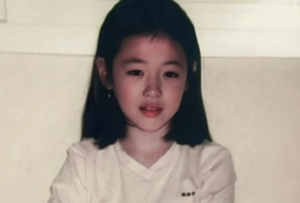 sulli.jpg