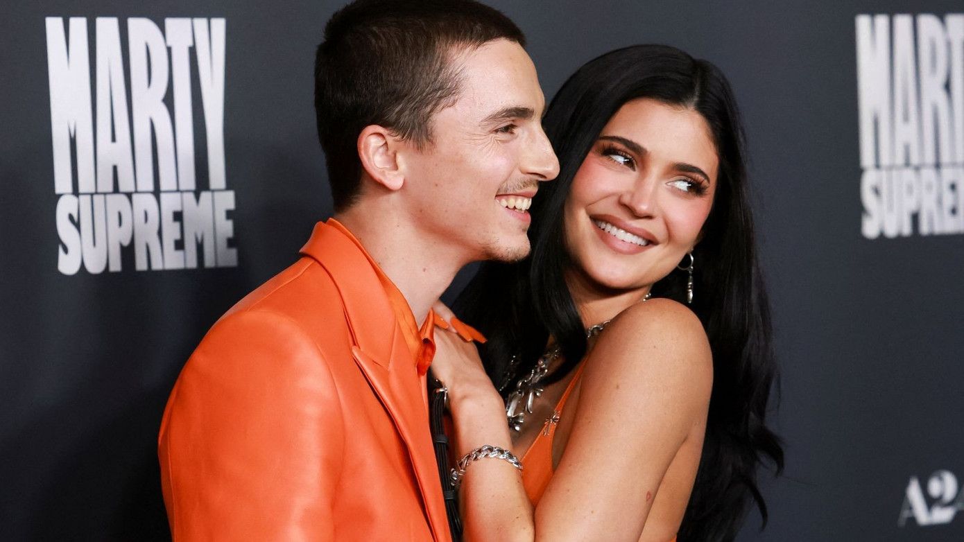 skynews-timothee-chalamet-kylie-jenner-7126729.jpg
