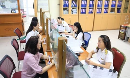 Hơn 8.000 cán bộ thuế nghỉ việc 