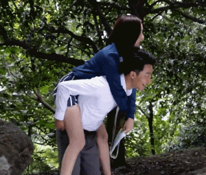 Showbiz 6/1: Vì sao bức ảnh chung của Chi Bảo và vợ cũ bị đem ra 'mổ xẻ'? ảnh 7