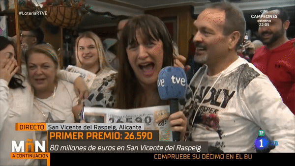 Showbiz 25/12: Vợ cũ Việt Anh có tình mới sau 6 tháng ly hôn? ảnh 7