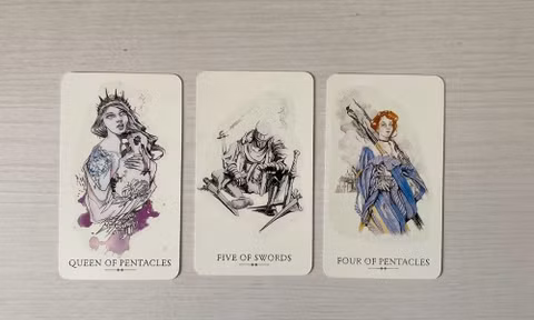 Tarot tuần này: Song Tử cảm xúc lên xuống thất thường, Cự Giải bỗng "khó chiều"