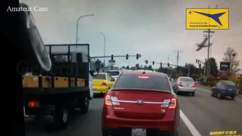 Vụ tai nạn máy bay kinh hoàng trên đường phố Washington,Mỹ.