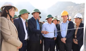Bí thư Tỉnh uỷ Ninh Bình thị sát 71 mỏ đá và quy hoạch khoáng sản