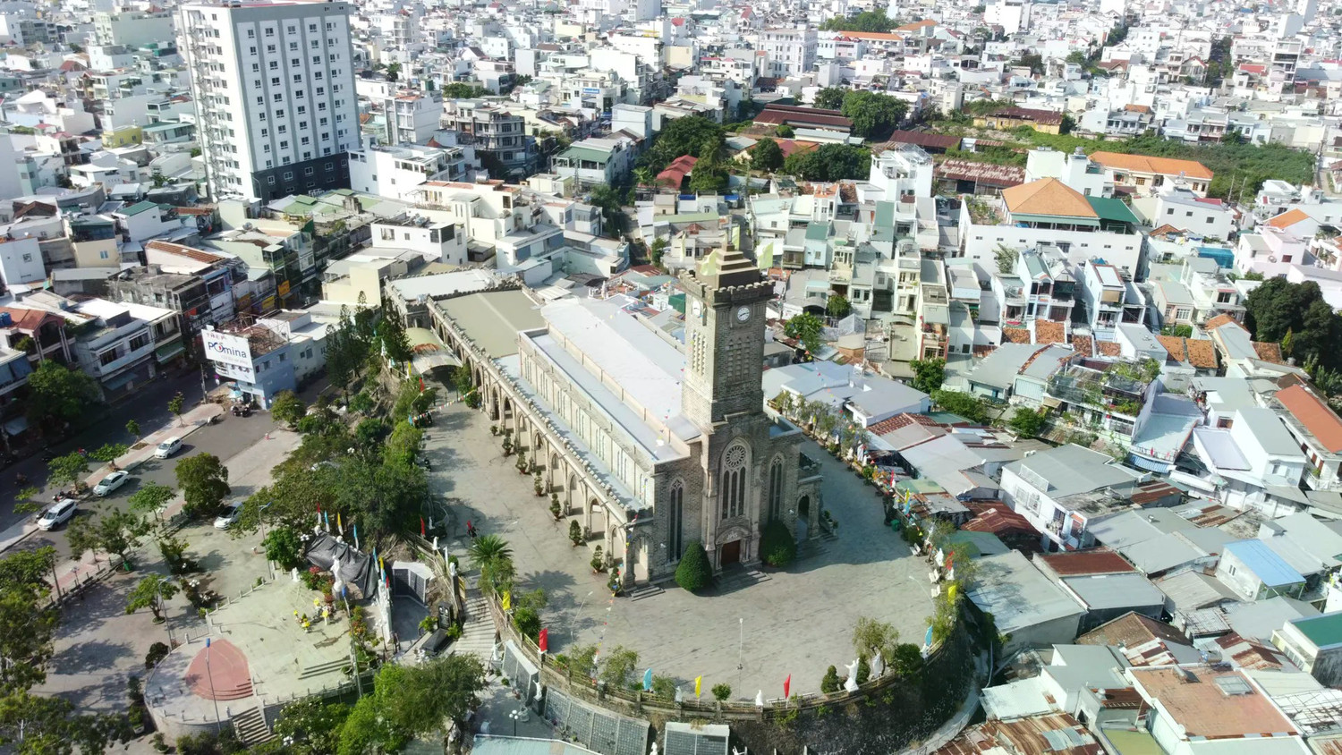 Chiêm ngưỡng các công trình dấu ấn kiến trúc Pháp ở Nha Trang