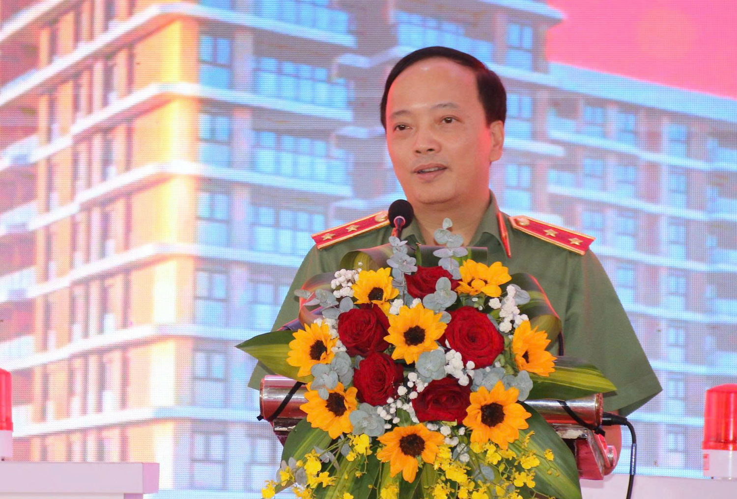 Khởi công nhà ở xã hội cho lực lượng vũ trang Công an nhân dân tỉnh Khánh Hòa