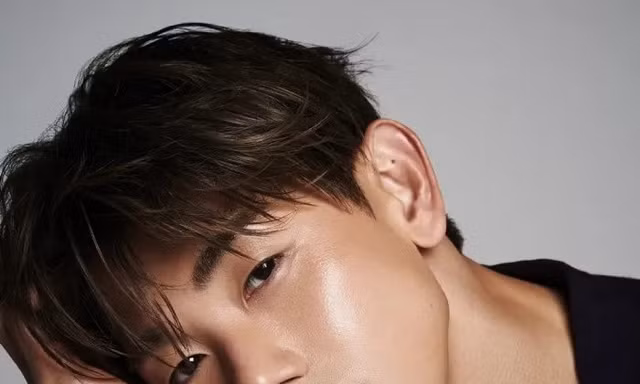 'Liệu đây có phải là sự cô đơn?' của 'bạn trai quốc dân' Eric Nam 