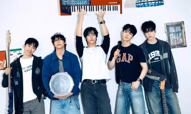 N.Flying 'toả sáng' với phong cách đời thường cho lần trở lại