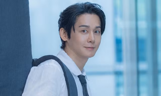 Kim Sang Hyuk: Gạt bỏ hào quang của một thần tượng thế hệ đầu để bắt đầu lại từ con số không