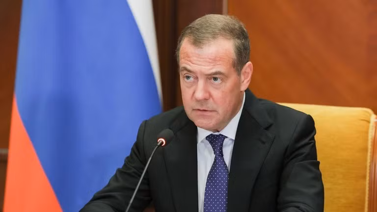Ông Medvedev cảnh báo cứng rắn với cơ sở sản xuất máy bay không người lái có liên kết với Ukraine