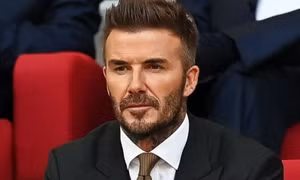 Vụ tấn công kỳ lạ nhắm vào Beckham