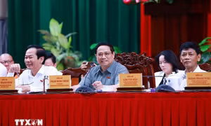 Thủ tướng Phạm Minh Chính tiếp xúc cử tri thành phố Cần Thơ