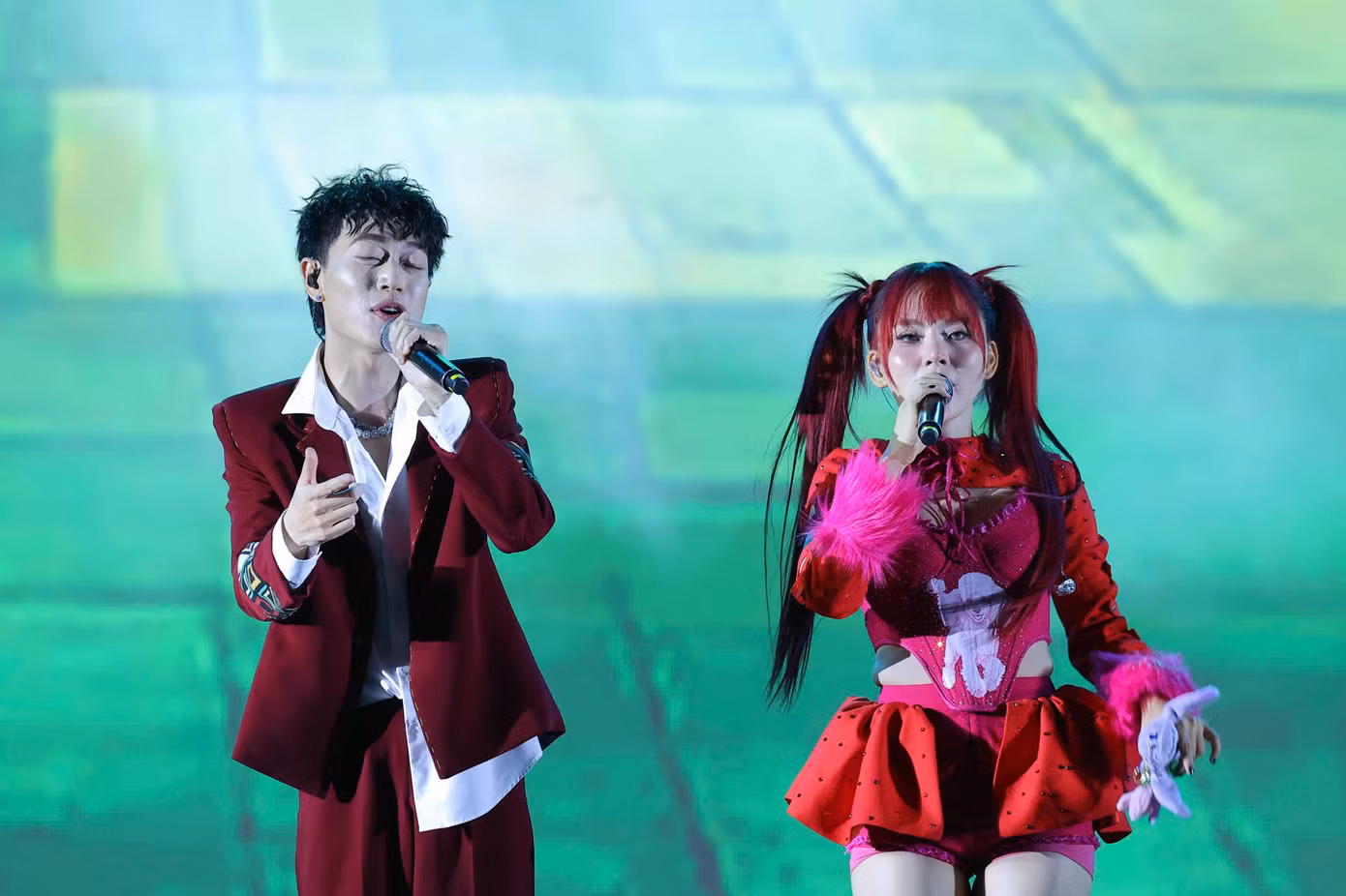 86be1579e2b86fe636a9.jpg