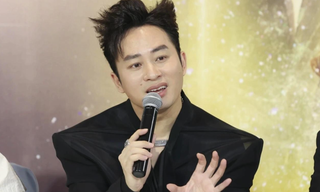 Tùng Dương chê AI