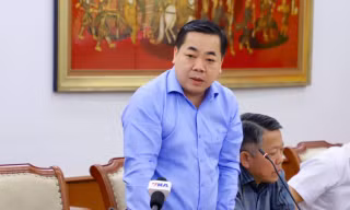 Chấn chỉnh hát nhép trên toàn quốc