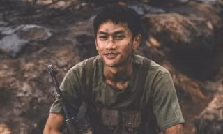 Diễn viên 'Mưa đỏ' nhận giải 
