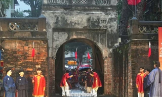 15 chú ngựa dẫn đầu đoàn rước khắp phố cổ Hà Nội