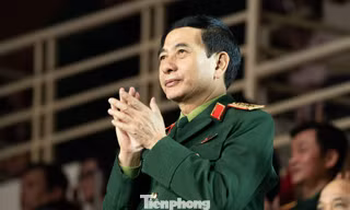 Đại tướng Phan Văn Giang dự chương trình nghệ thuật chính luận đặc biệt 'Đường xuân đất Việt 2026 - Hội tụ'