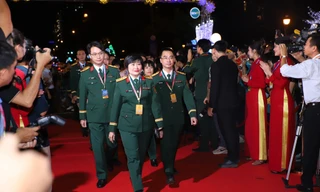 Tiết mục mashup nhạc phim gây sốt ở khai mạc Liên hoan phim Việt Nam