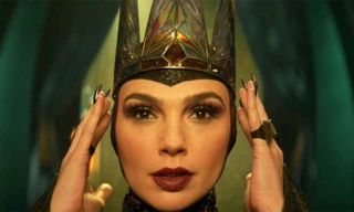 'Hoàng hậu độc ác' lên tiếng