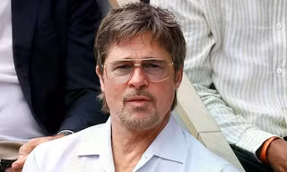 Phản ứng của Angelina Jolie về Brad Pitt 