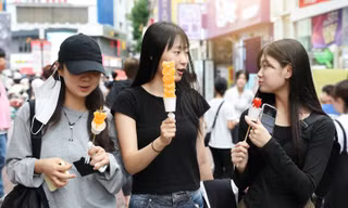 Người trẻ xứ Hàn ngại kết hôn, thích độc thân