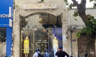 Hiện trạng 3 cửa hàng nằm trên đất vàng sau khi NTK Công Trí bị bắt