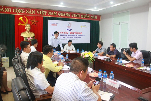 Báo Tiền Phong tham dự giải bóng đá Press Cup 2019