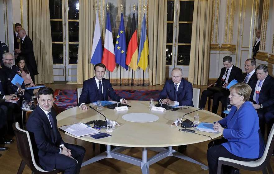 Lần đầu gặp mặt, Tổng thống Nga - Ukraine hội đàm một tiếng rưỡi ở Paris