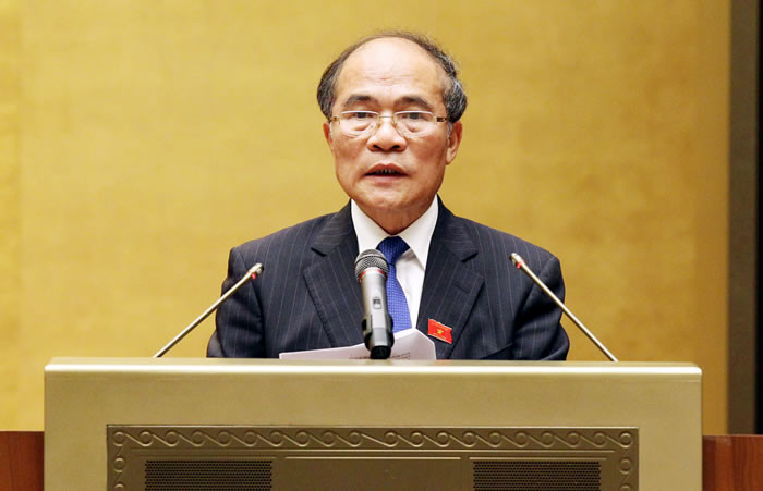 Chủ tịch Quốc hội đánh giá: Tình hình Biển Đông tiếp tục diễn biến nguy hiểm, khó lường, đã tác động tiêu cực đến kinh tế nước ta.