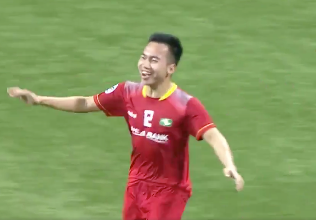 Hồ Khắc Ngọc nhận giải "Bàn thắng đẹp nhất loạt trận mở màn AFC Cup"