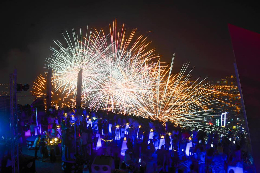 Bùng nổ với âm nhạc, pháo hoa và vũ điệu giao thừa đặc biệt tại SKY36