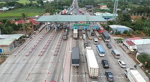 Phó Thủ tướng Trương Hòa Bình yêu cầu trạm BOT phải xả nếu để ùn tắc 700m 