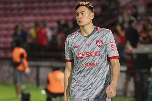 Tương lai của Văn Lâm tại Thái Lan đang khiến người hâm mộ hoài nghi