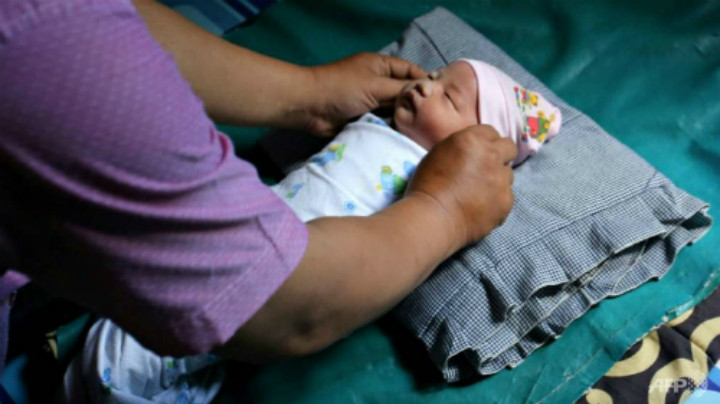 Vợ chồng người Indonesia đặt tên con gái là... Asian Games