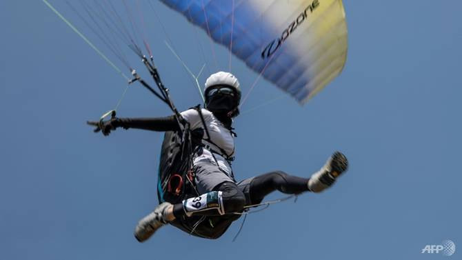 Hai VĐV nhập viện khi thi đấu dù lượn tại ASIAD