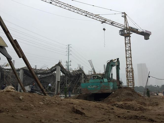 Dự án bị sập giàn giáo khiến 3 người chết. Ảnh: Nguyễn Hoàn