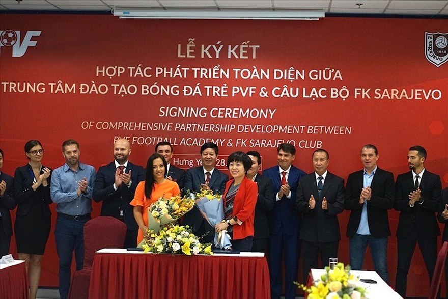 Cầu thủ Việt Nam thêm cơ hội thi đấu ở châu Âu