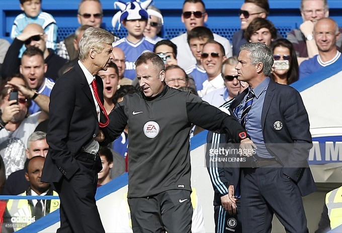 Mourinho hối hận vì hiềm khích với Wenger