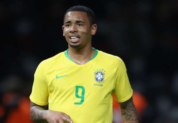 Brazil có thủ quân trẻ nhất sau 23 năm