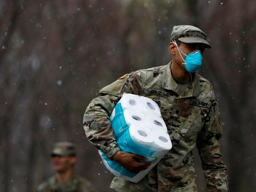 Binh sĩ Mỹ tại New York. Ảnh: Reuters