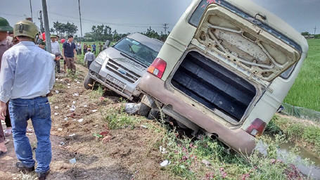 Hiện trường vụ tai nạn. Ảnh Oto Fun