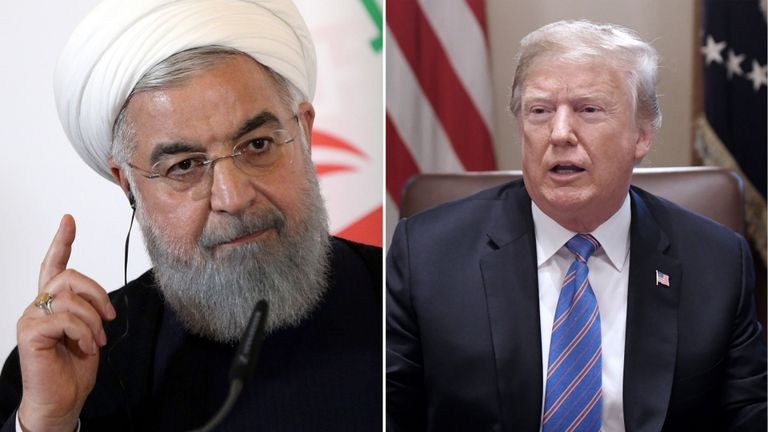 Tổng thống Mỹ Donald Trump (phải) và Tổng thống Iran Hassan Rouhani (trái).