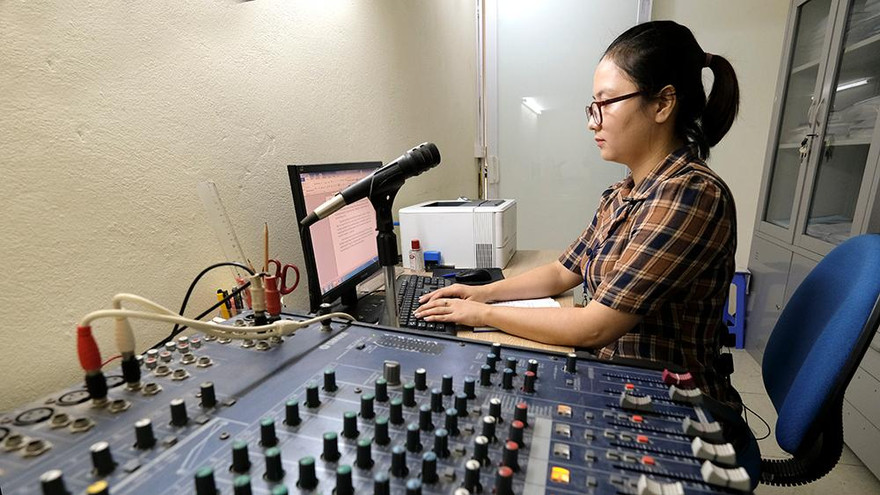 Những bóng hồng 'loa phường' trong cuộc chiến chống COVID 