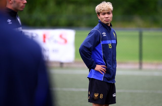 Báo Bỉ: 'Công Phượng là ngôi sao Việt Nam nhưng vô danh ở châu Âu'