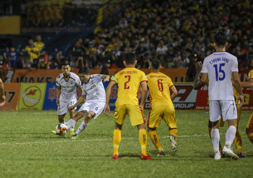 HLV Thanh Hóa: ‘HAGL rất may mắn khi có Xuân Trường’ 