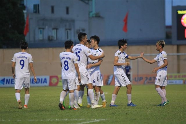 Niềm vui chiến thắng của các cầu thủ HAGL
