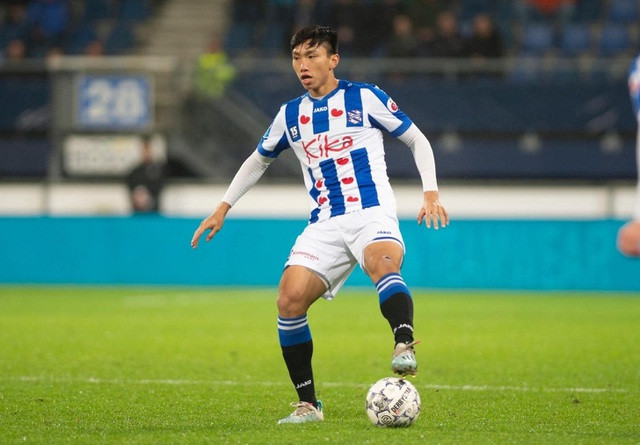 Văn Hậu toả sáng trong chiến thắng của đội trẻ Heerenveen