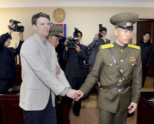 Otto Warmbier xuất hiện năm ngoái tại tòa án Tiều Tiên. Ảnh: Yonhap
