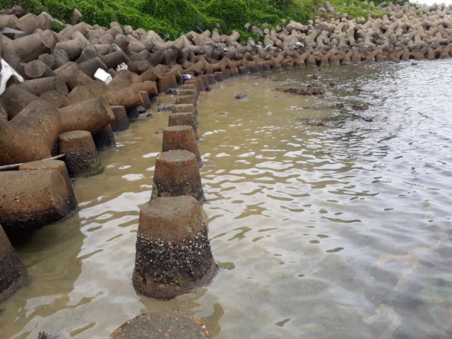 Khu vực dầu loang ở đảo Cồn Cỏ. Ảnh: V.N